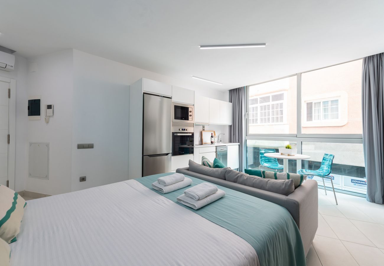 Studio in Las Palmas de Gran Canaria - Edison Building 204 By CanariasGetaway  Studio in Las Palmas de Gran Canaria - Edison Building 204 By CanariasGetaway