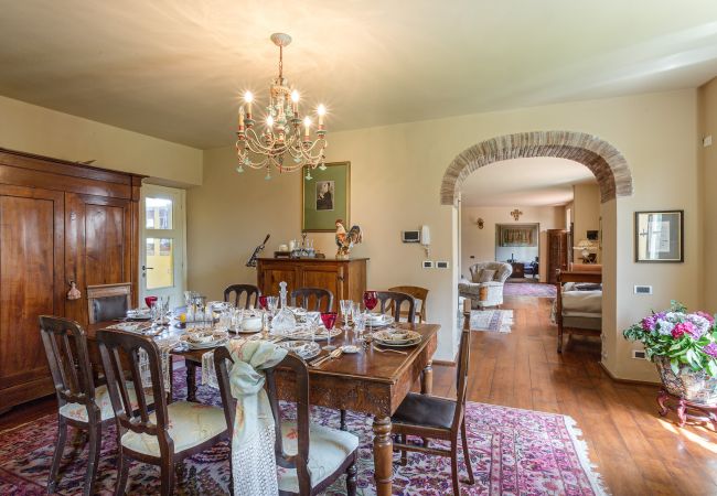 Villa in Capannori - Villa Lorena, a Family Vintage Home with Indoor Pool, Air Conditioning, Outdoor Pool, Fitness Room & Wifi Villa in Capannori - Villa Lorena, a Family Vintage Home with Indoor Pool, Air Conditioning, Outdoor Pool, Fitness Room & Wifi