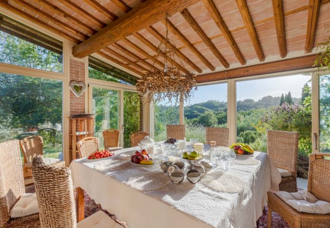 Villa in Capannori - Villa Lorena, a Family Vintage Home with Indoor Pool, Air Conditioning, Outdoor Pool, Fitness Room & Wifi Villa in Capannori - Villa Lorena, a Family Vintage Home with Indoor Pool, Air Conditioning, Outdoor Pool, Fitness Room & Wifi