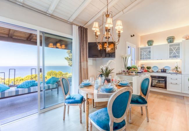 Villa in Ottiolu - VILLA LA BELLA, Luxury Seafront Villa with Panoramic Terrace in Porto Ottiolu, Sardinia Villa in Ottiolu - VILLA LA BELLA, Luxury Seafront Villa with Panoramic Terrace in Porto Ottiolu, Sardinia