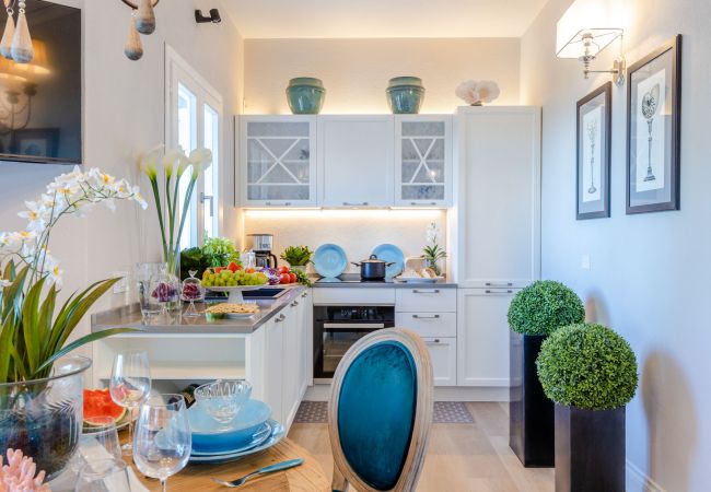 Villa in Ottiolu - VILLA LA BELLA, Luxury Seafront Villa with Panoramic Terrace in Porto Ottiolu, Sardinia Villa in Ottiolu - VILLA LA BELLA, Luxury Seafront Villa with Panoramic Terrace in Porto Ottiolu, Sardinia