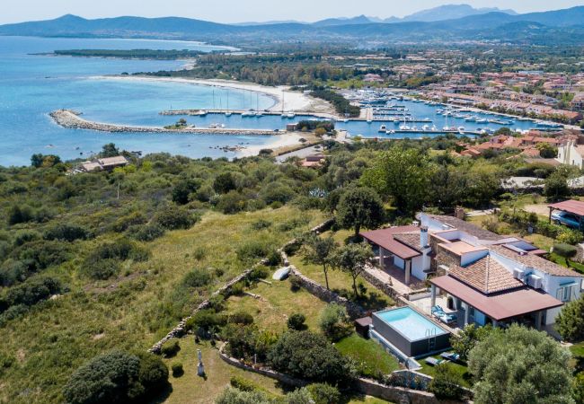 Villa in Ottiolu - VILLA LA BELLA, Luxury Seafront Villa with Panoramic Terrace in Porto Ottiolu, Sardinia Villa in Ottiolu - VILLA LA BELLA, Luxury Seafront Villa with Panoramic Terrace in Porto Ottiolu, Sardinia
