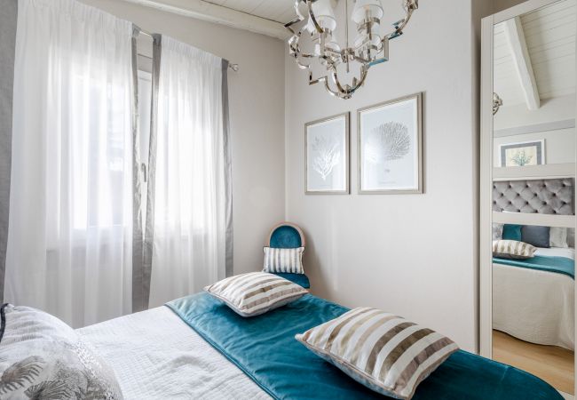 Villa in Ottiolu - VILLA LA BELLA, Luxury Seafront Villa with Panoramic Terrace in Porto Ottiolu, Sardinia Villa in Ottiolu - VILLA LA BELLA, Luxury Seafront Villa with Panoramic Terrace in Porto Ottiolu, Sardinia