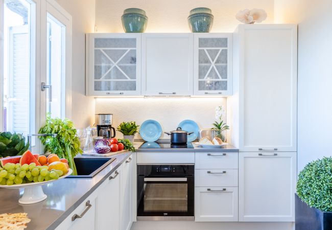 Villa in Ottiolu - VILLA LA BELLA, Luxury Seafront Villa with Panoramic Terrace in Porto Ottiolu, Sardinia Villa in Ottiolu - VILLA LA BELLA, Luxury Seafront Villa with Panoramic Terrace in Porto Ottiolu, Sardinia