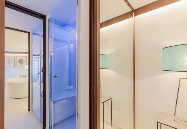 Villa in Ottiolu - VILLA LA BELLA, Luxury Seafront Villa with Panoramic Terrace in Porto Ottiolu, Sardinia Villa in Ottiolu - VILLA LA BELLA, Luxury Seafront Villa with Panoramic Terrace in Porto Ottiolu, Sardinia