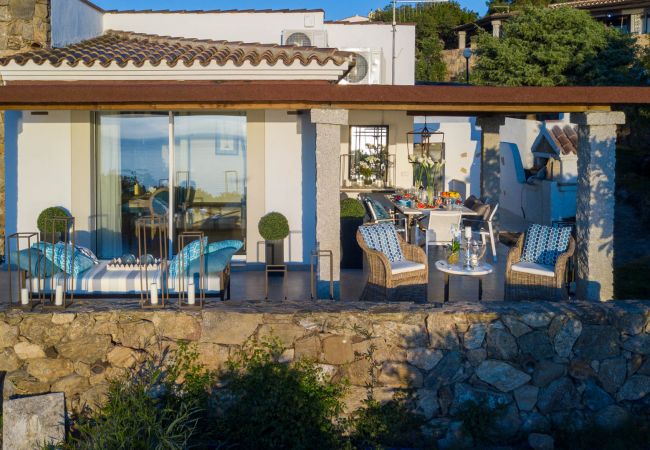 Villa in Ottiolu - VILLA LA BELLA, Luxury Seafront Villa with Panoramic Terrace in Porto Ottiolu, Sardinia Villa in Ottiolu - VILLA LA BELLA, Luxury Seafront Villa with Panoramic Terrace in Porto Ottiolu, Sardinia