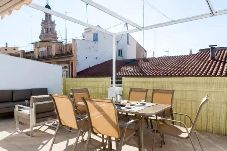 Ferienwohnung in Valencia - CENTER-2BR, 2BA-ATTIC-TERRACE,VIEW, WI-FI, A/C 