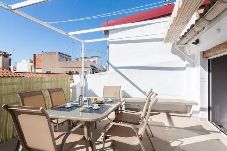 Ferienwohnung in Valencia - CENTER-2BR, 2BA-ATTIC-TERRACE,VIEW, WI-FI, A/C 