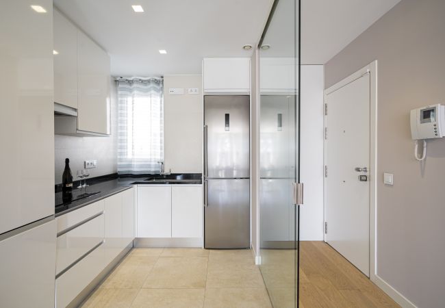 Ferienwohnung in Madrid - REAL PALACE MADRID 2HH, 2 BATHROOMS, 6 PAX Ferienwohnung in Madrid - REAL PALACE MADRID 2HH, 2 BATHROOMS, 6 PAX