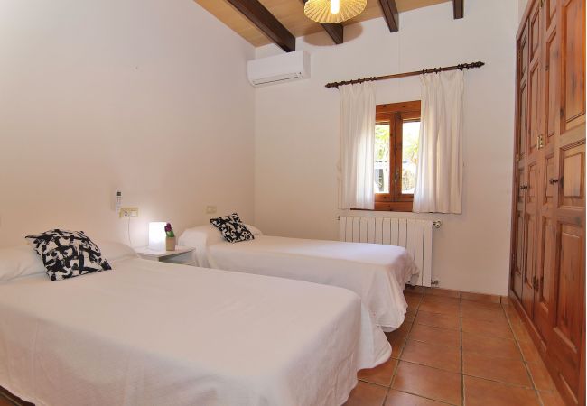 Finca in Ariany - Finca Can Xisco Domatiga 250 Steinvilla mit Schwimmbad und Highspeed-Internetzugang Finca in Ariany - Finca Can Xisco Domatiga 250 Steinvilla mit Schwimmbad und Highspeed-Internetzugang