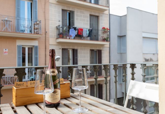 Ferienwohnung in Barcelona - TURO PARK, precioso apartamento con balcón Ferienwohnung in Barcelona - TURO PARK, precioso apartamento con balcón