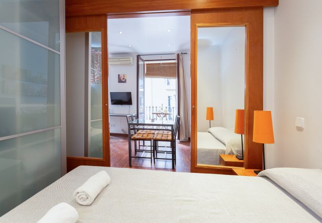  in Barcelona - TURO PARK, precioso apartamento con balcón