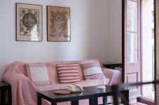 Ferienwohnung in Barcelona - TURO PARK, precioso apartamento con balcón