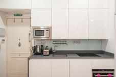 Ferienwohnung in Madrid - Apartamento Santa Engracia-Bilbao M (ESL5)