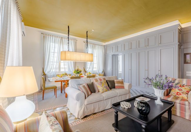 Ferienwohnung in Lucca - Contemporary 4 bedrooms 4 bathrooms Apartment Ferienwohnung in Lucca - Contemporary 4 bedrooms 4 bathrooms Apartment
