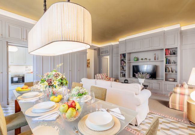 Ferienwohnung in Lucca - Contemporary 4 bedrooms 4 bathrooms Apartment Ferienwohnung in Lucca - Contemporary 4 bedrooms 4 bathrooms Apartment