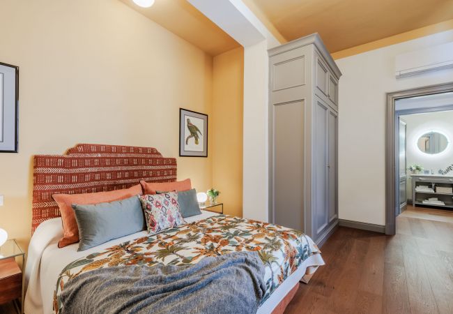 Ferienwohnung in Lucca - Contemporary 4 bedrooms 4 bathrooms Apartment Ferienwohnung in Lucca - Contemporary 4 bedrooms 4 bathrooms Apartment