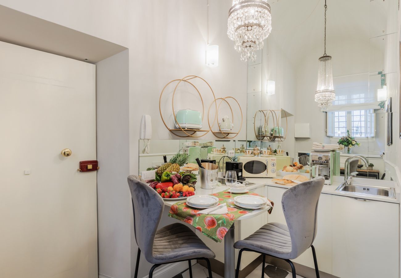 Ferienwohnung in Lucca - Smart & Stylish Studio inside the Walls of Lucca Ferienwohnung in Lucca - Smart & Stylish Studio inside the Walls of Lucca