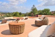 Ferienhaus in Llubi - Casa Bernadi 259 fantastisches Haus mit privatem Pool, atemberaubender Aussicht, BBQ und W-Lan