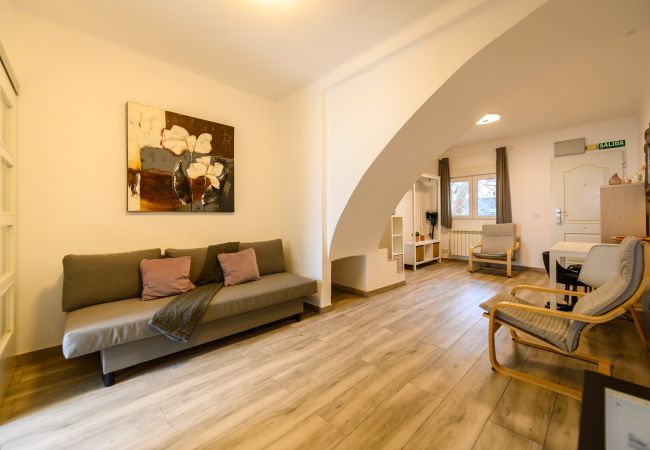 freistehendes Haus in Madrid - Chalet Ciudad Lineal 3HH M (MIS57)