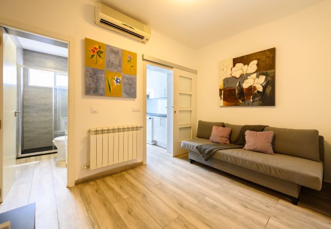 Chalet in Madrid - Chalet Ciudad Lineal 3HH M (MIS57) Chalet in Madrid - Chalet Ciudad Lineal 3HH M (MIS57)