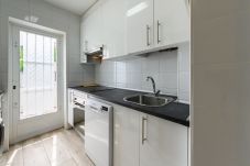 Chalet in Madrid - Chalet Ciudad Lineal 3HH M (MIS57)