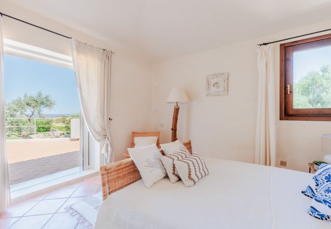 Villa in Capo Ferro - Villa Smeralda, Porto Cervo, Sardinia Villa in Capo Ferro - Villa Smeralda, Porto Cervo, Sardinia