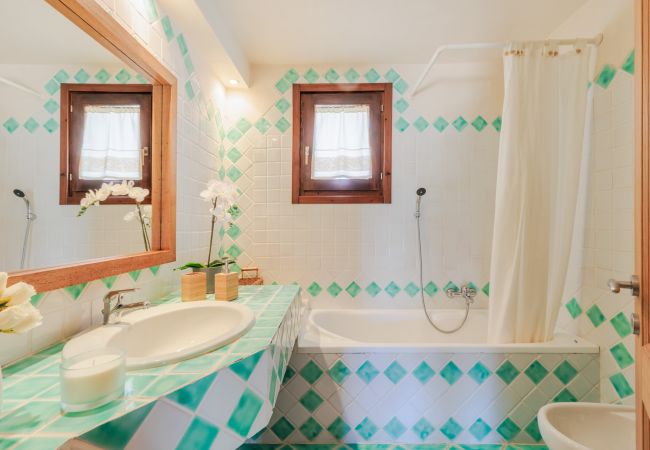 Villa in Capo Ferro - Villa Smeralda, Porto Cervo, Sardinia Villa in Capo Ferro - Villa Smeralda, Porto Cervo, Sardinia