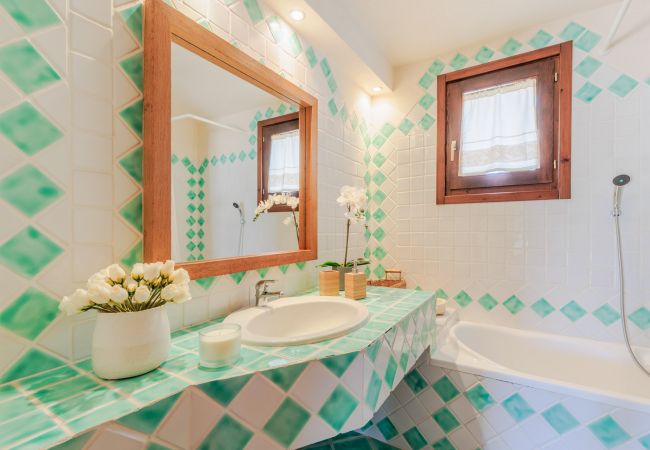 Villa in Capo Ferro - Villa Smeralda, Porto Cervo, Sardinia Villa in Capo Ferro - Villa Smeralda, Porto Cervo, Sardinia