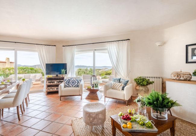 Villa in Capo Ferro - Villa Smeralda, Porto Cervo, Sardinia Villa in Capo Ferro - Villa Smeralda, Porto Cervo, Sardinia