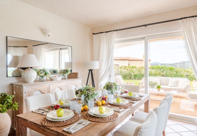 Villa in Capo Ferro - Villa Smeralda, Porto Cervo, Sardinia Villa in Capo Ferro - Villa Smeralda, Porto Cervo, Sardinia