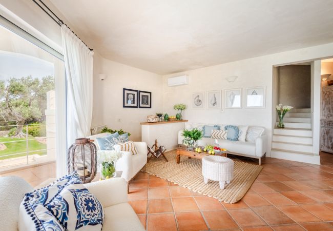 Villa in Capo Ferro - Villa Smeralda, Porto Cervo, Sardinia Villa in Capo Ferro - Villa Smeralda, Porto Cervo, Sardinia