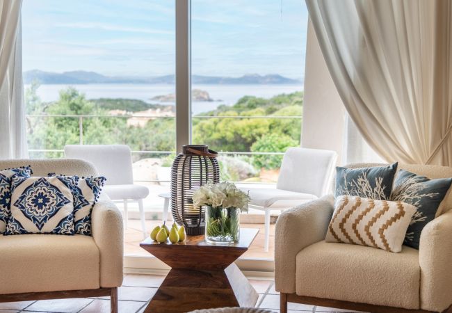 Villa in Capo Ferro - Villa Smeralda, Porto Cervo, Sardinia Villa in Capo Ferro - Villa Smeralda, Porto Cervo, Sardinia