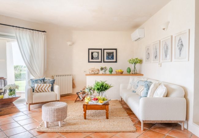 Villa in Capo Ferro - Villa Smeralda, Porto Cervo, Sardinia Villa in Capo Ferro - Villa Smeralda, Porto Cervo, Sardinia