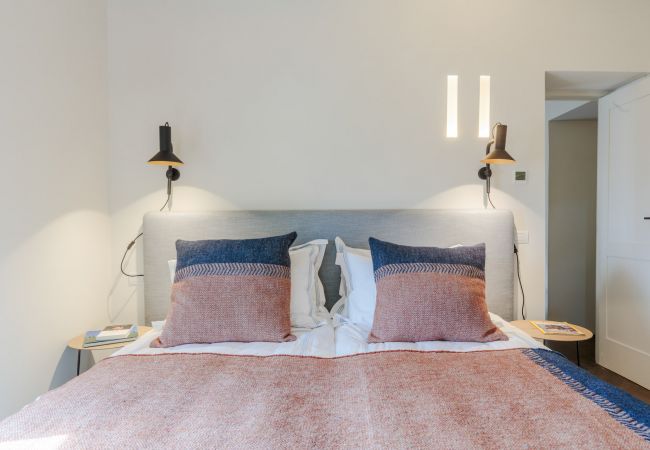 Villa in Lucca - Tramonto Farmhouse, a Luxury Retreat and a Contemporary Story of Tradition Villa in Lucca - Tramonto Farmhouse, a Luxury Retreat and a Contemporary Story of Tradition