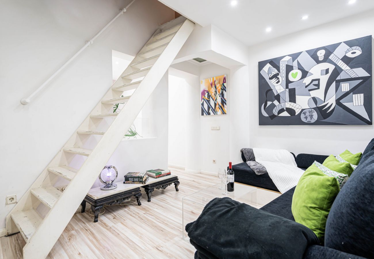 Ferienwohnung in Madrid - Apartamento Teatro Real-Pza. San Martín Temporal Ferienwohnung in Madrid - Apartamento Teatro Real-Pza. San Martín Temporal