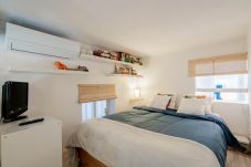 Ferienwohnung in Madrid - Apartamento Teatro Real-Pza. San Martín TRU5