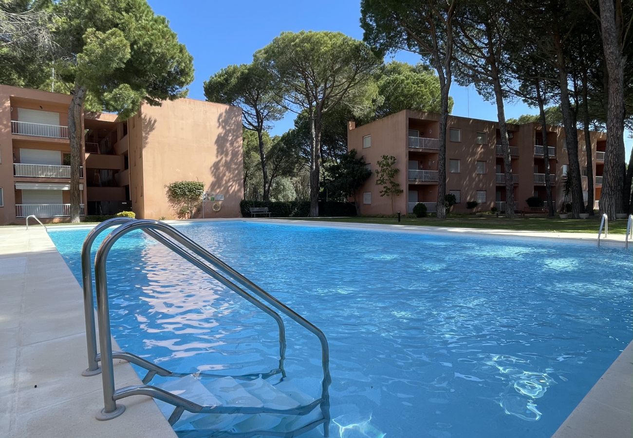 Studio in Pals - ESTUDI SWING Studio in Pals - ESTUDI SWING