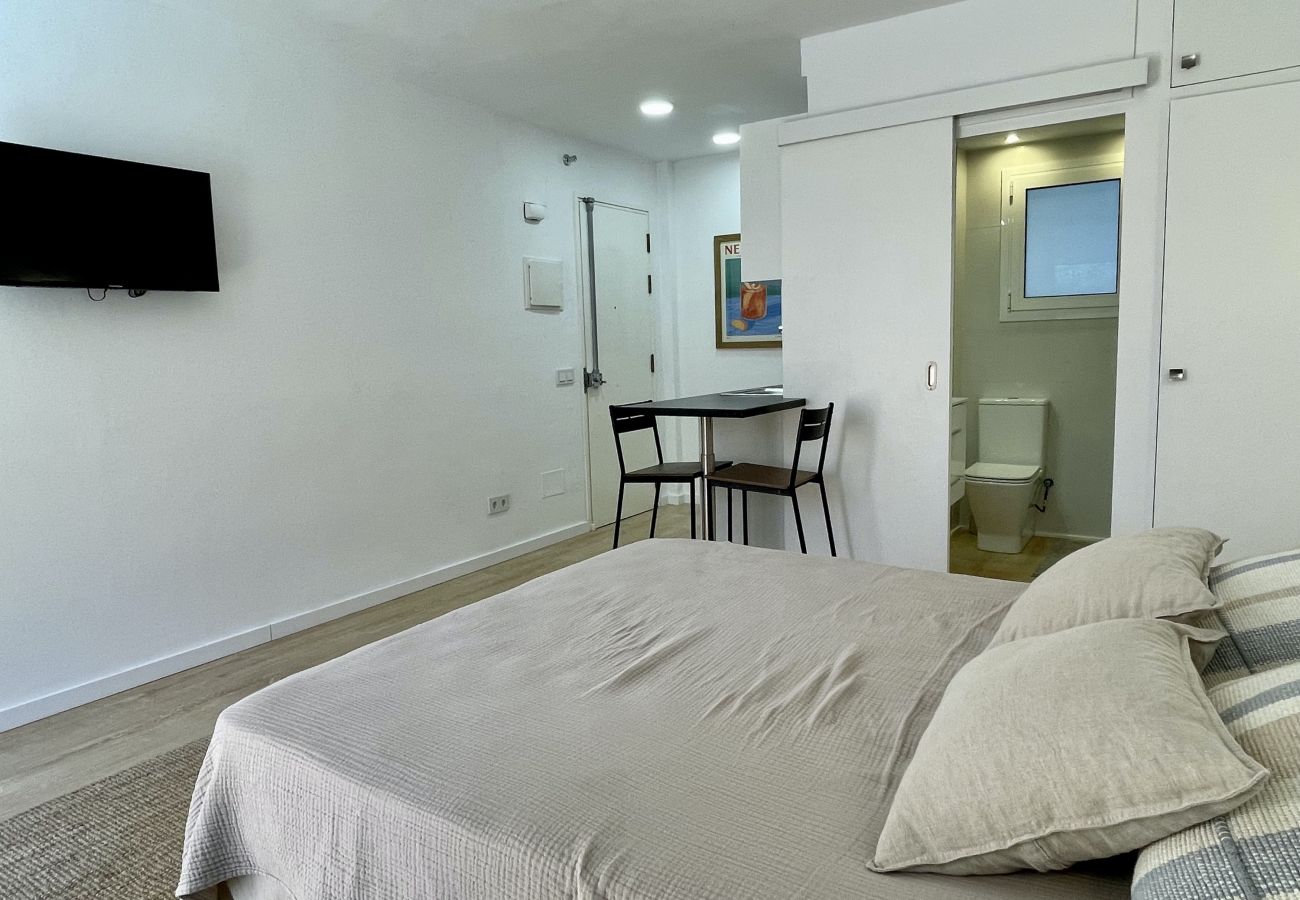 Studio in Pals - ESTUDI SWING Studio in Pals - ESTUDI SWING