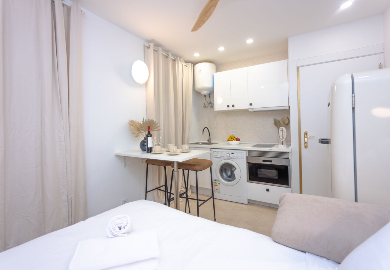Ferienwohnung in Madrid - Coqueto y elegante ap. Politécnica Temporal  Ferienwohnung in Madrid - Coqueto y elegante ap. Politécnica Temporal
