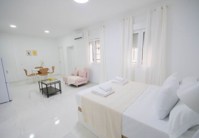 Studio in Madrid - ESTUDIO-TETUAN  Studio in Madrid - ESTUDIO-TETUAN