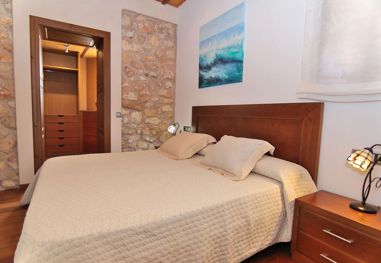 Ferienhaus in Santa Margalida - Can Peredjal 263 Gemütliches Haus mit Jacuzzi, Tischtennisplatte und Klimaanlage Ferienhaus in Santa Margalida - Can Peredjal 263 Gemütliches Haus mit Jacuzzi, Tischtennisplatte und Klimaanlage