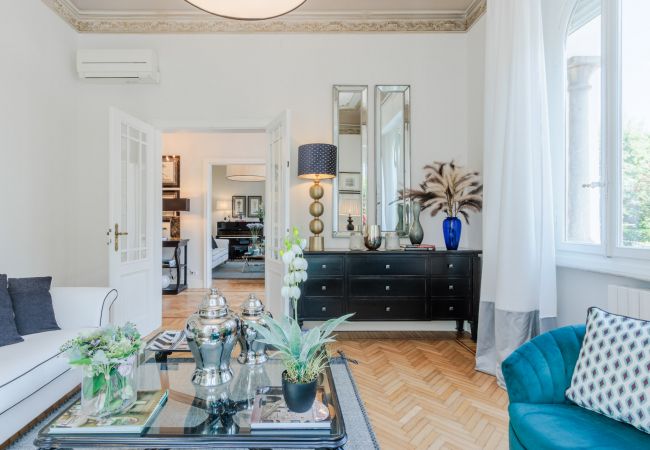 Villa in Lucca - Villa Buonamici, a Luxury Villa with Pool in a walking distance from Lucca Villa in Lucca - Villa Buonamici, a Luxury Villa with Pool in a walking distance from Lucca