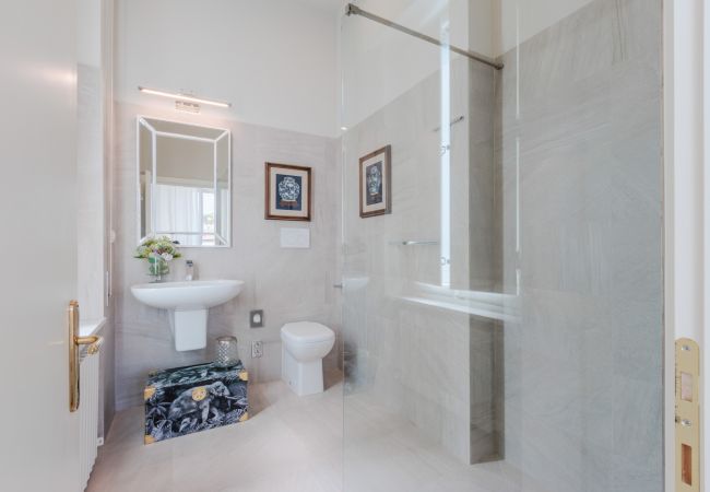 Villa in Lucca - Villa Buonamici, a Luxury Villa with Pool in a walking distance from Lucca Villa in Lucca - Villa Buonamici, a Luxury Villa with Pool in a walking distance from Lucca