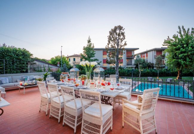 Villa in Lucca - Villa Buonamici, a Luxury Villa with Pool in a walking distance from Lucca Villa in Lucca - Villa Buonamici, a Luxury Villa with Pool in a walking distance from Lucca