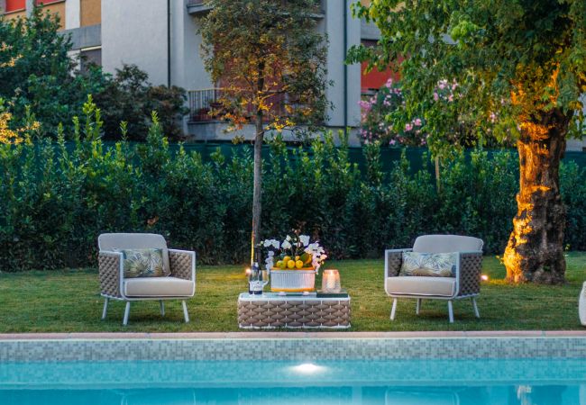 Villa in Lucca - Villa Buonamici, a Luxury Villa with Pool in a walking distance from Lucca Villa in Lucca - Villa Buonamici, a Luxury Villa with Pool in a walking distance from Lucca