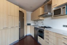 Ferienwohnung in Barcelona - Luminoso, grande y céntrico apartamento en Barcelona