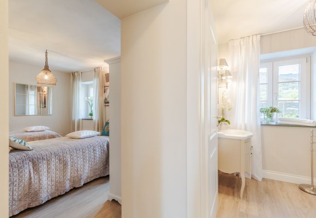 Villa in Segromigno in Monte - Luxury 7 Bedrooms Villa with Pool, SPA and Limitless Views Villa in Segromigno in Monte - Luxury 7 Bedrooms Villa with Pool, SPA and Limitless Views