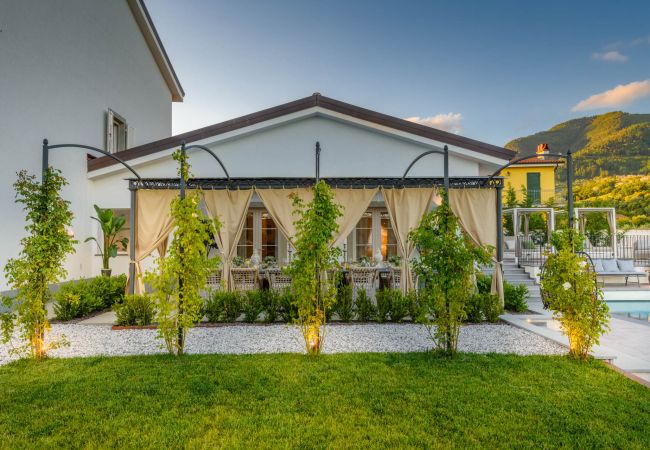 Villa in Segromigno in Monte - Luxury 7 Bedrooms Villa with Pool, SPA and Limitless Views Villa in Segromigno in Monte - Luxury 7 Bedrooms Villa with Pool, SPA and Limitless Views
