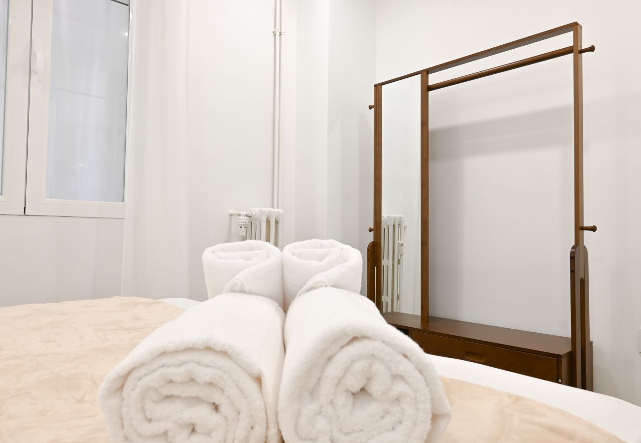 Ferienwohnung in Madrid - Amplia Casa de 3 Dormitorios: Vive la Naturaleza a Pasos de Casa y Campo. Temporal Ferienwohnung in Madrid - Amplia Casa de 3 Dormitorios: Vive la Naturaleza a Pasos de Casa y Campo. Temporal